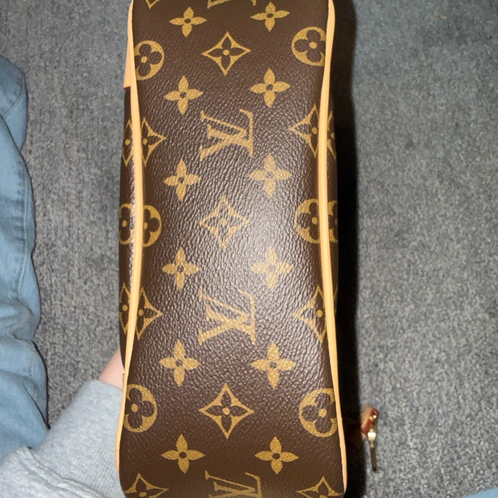 Louis Vuitton Boulogne Pm - Picture 3 of 9